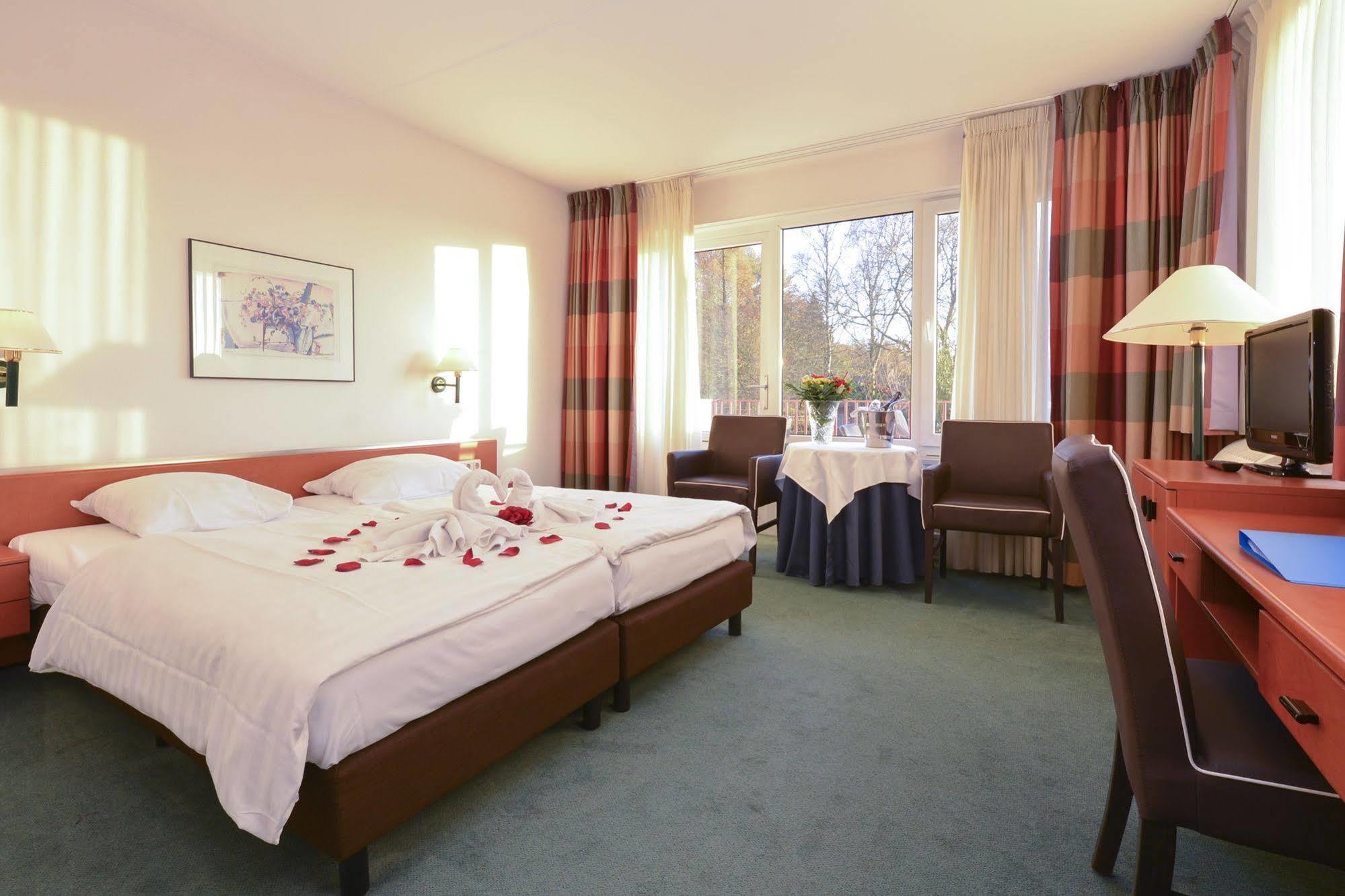 Fletcher Landhotel Bosrijk Roermond Εξωτερικό φωτογραφία